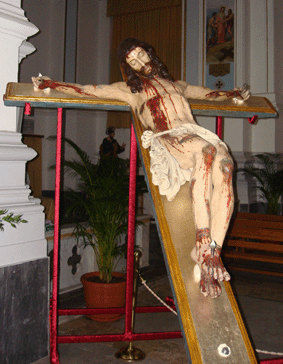 Statua lignea di Ges� Crocifisso nella madrice di Favara, proveniente dall'antica cappella del SS. Crocifisso
